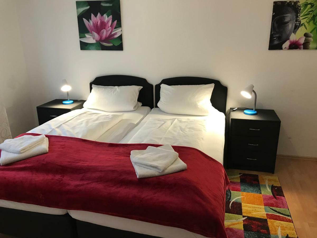 Hotel Berlin 슈베친겐 외부 사진